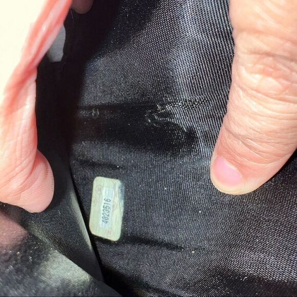 CHANEL lambskin short wallet WALLET ONLY - Picture 9 of 17